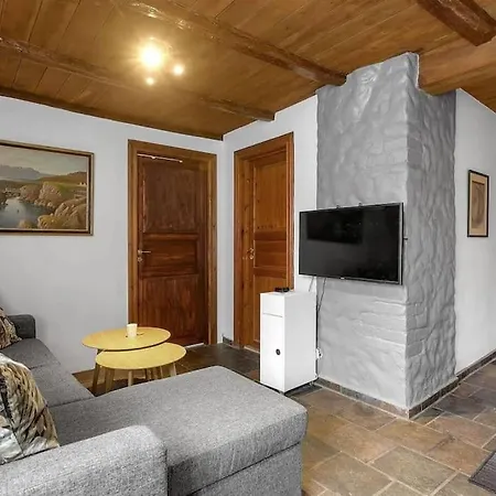 Location Downtown - Bergstathastraeti 33
